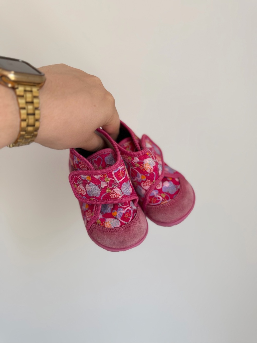 Froddo Heart-Print Classic High Top Slippers (Size 5.5)